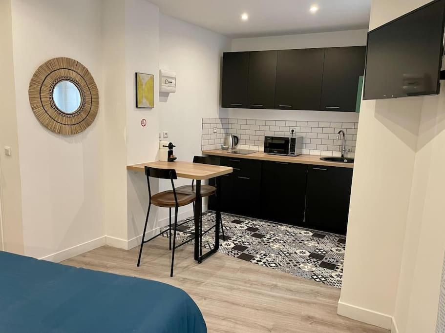 Le Moulin 3 - Appartement Tout Confort Centre Ville - Beziers - Wifi - Tv Connecte מראה חיצוני תמונה